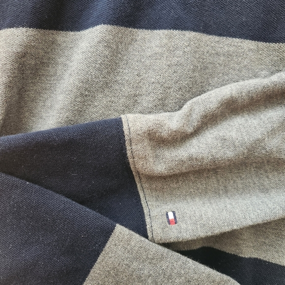 Tommy Hilfiger Striped Rugby shirt Size M - Picture 5 of 9